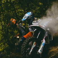 a6f29e_f9c838f28b8c476b8bda44822bf58289~mv2 (1)